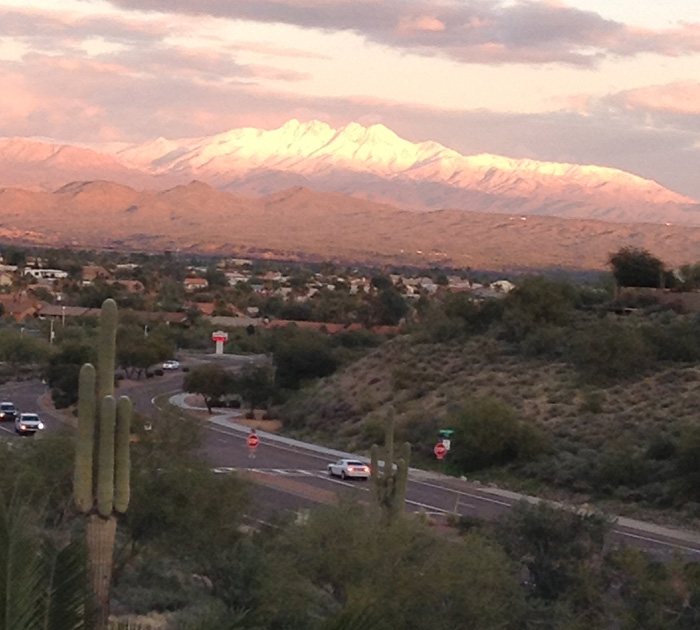 [Snowy 4 Peaks]