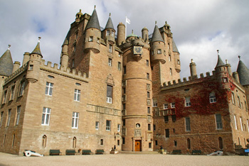 [Glamis Castle]
