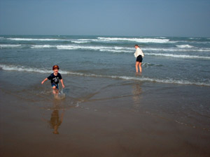 [Jordy in the Surf]