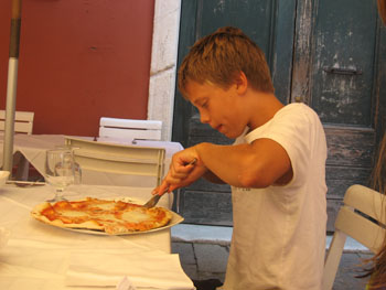 [Hungry Jordy]
