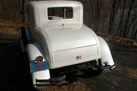 [White Rear]